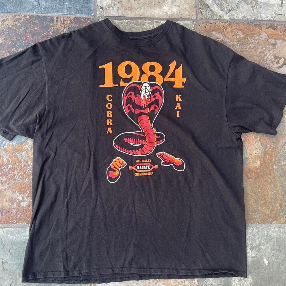 Hybrid-apparel Men's Navy and Orange T-shirt